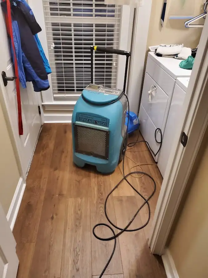 Commercial dehumidifier deployed for Flood Damage Cleanup in Sioux Falls